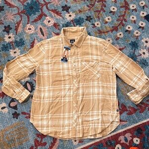 NWT • gap • relaxed fit flannel